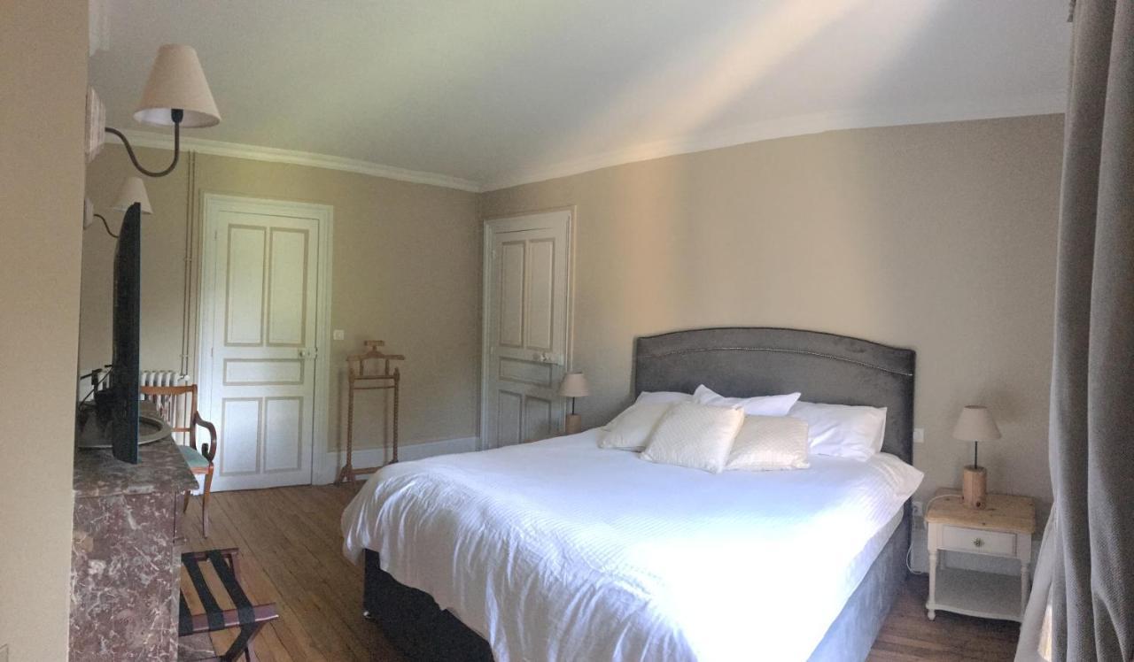 Chateau De Corcelle - Chambres Et Table D'Hotes Chatenoy-le-Royal 外观 照片